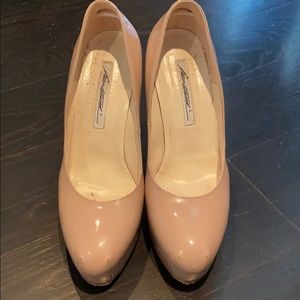 Brian Atwood “Scarpa” heel